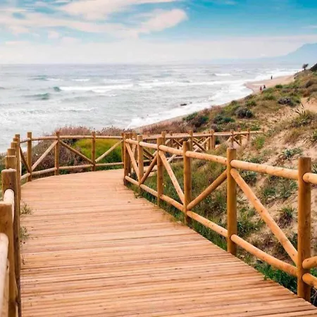 Chambao Cabopino Lägenhet Marbella