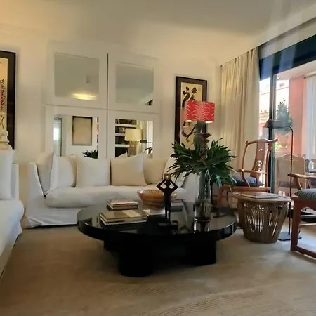 Chambao Cabopino Apartment